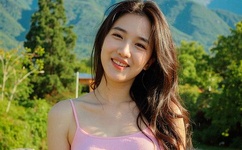 亚洲精品久久片久久久久